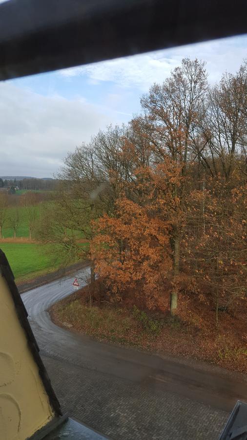 Landhotel Zum Doppeldecker Kirchen  Exteriör bild